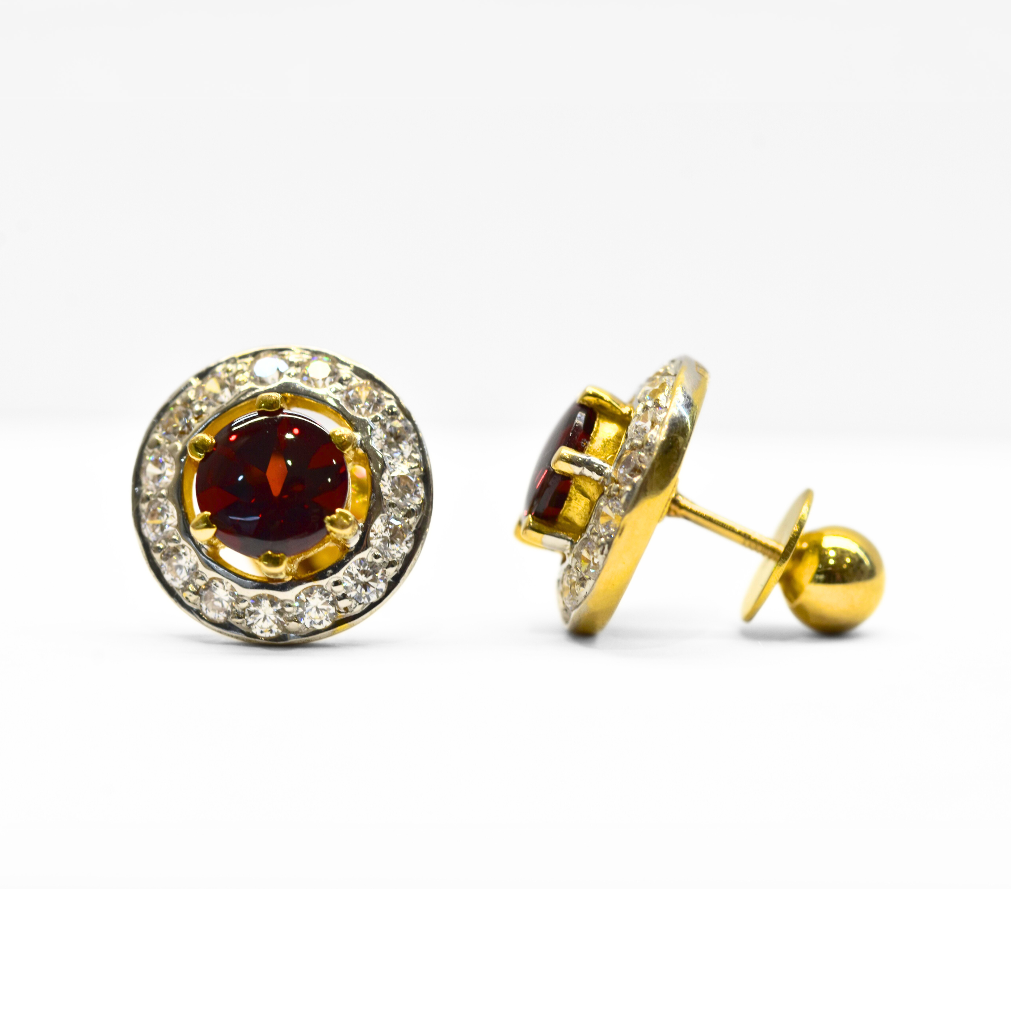 Picture of Natural Garnet Studs